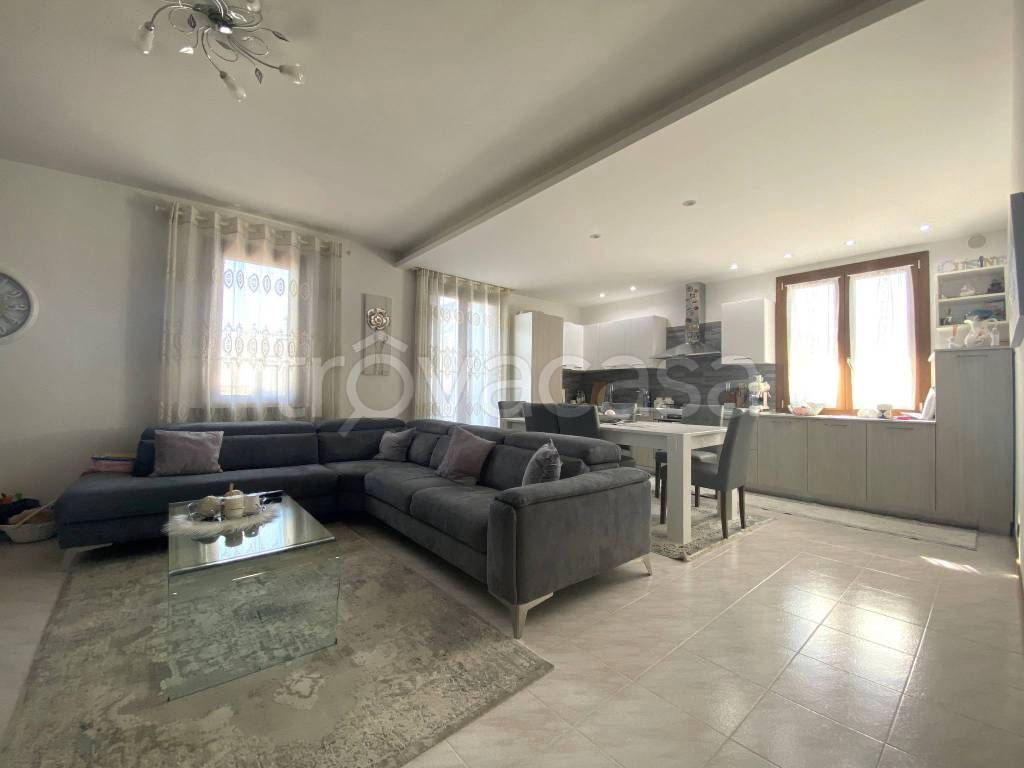 immagine annuncio 2 di 8