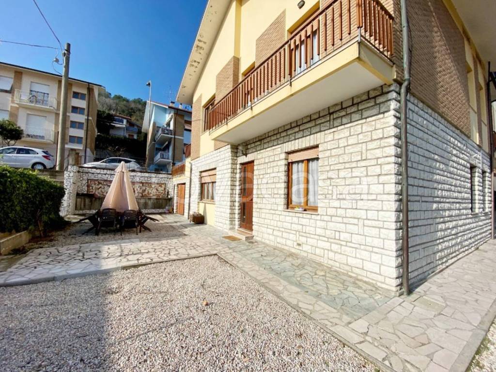 immagine annuncio 2 di 14