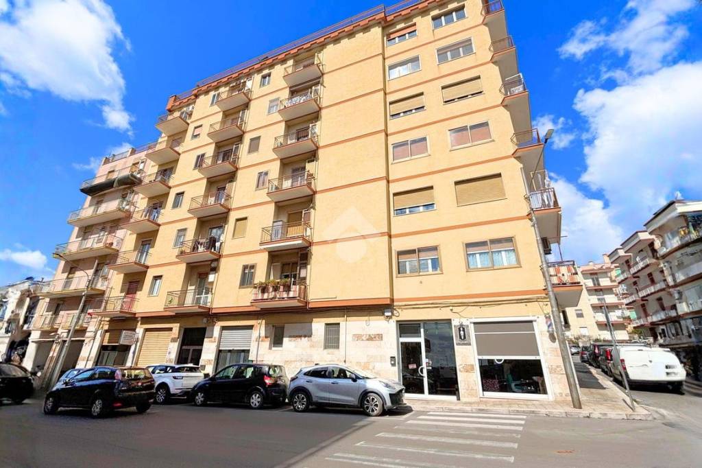 immagine annuncio 11 di 12