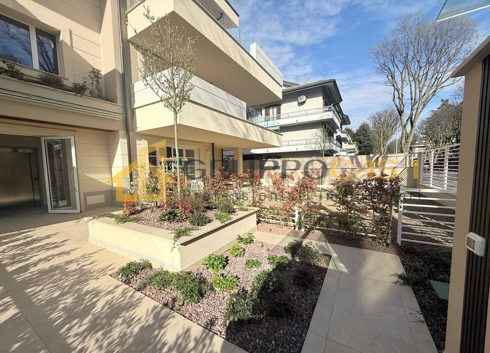 immagine annuncio 1 di 11