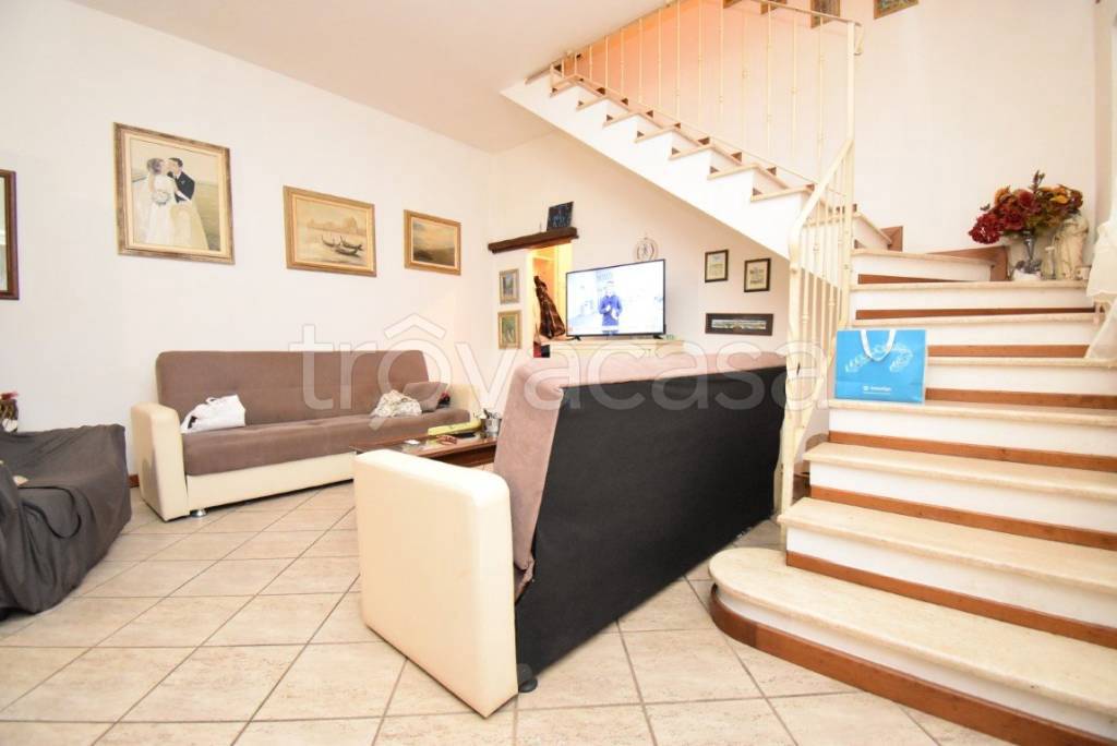 immagine annuncio 1 di 14