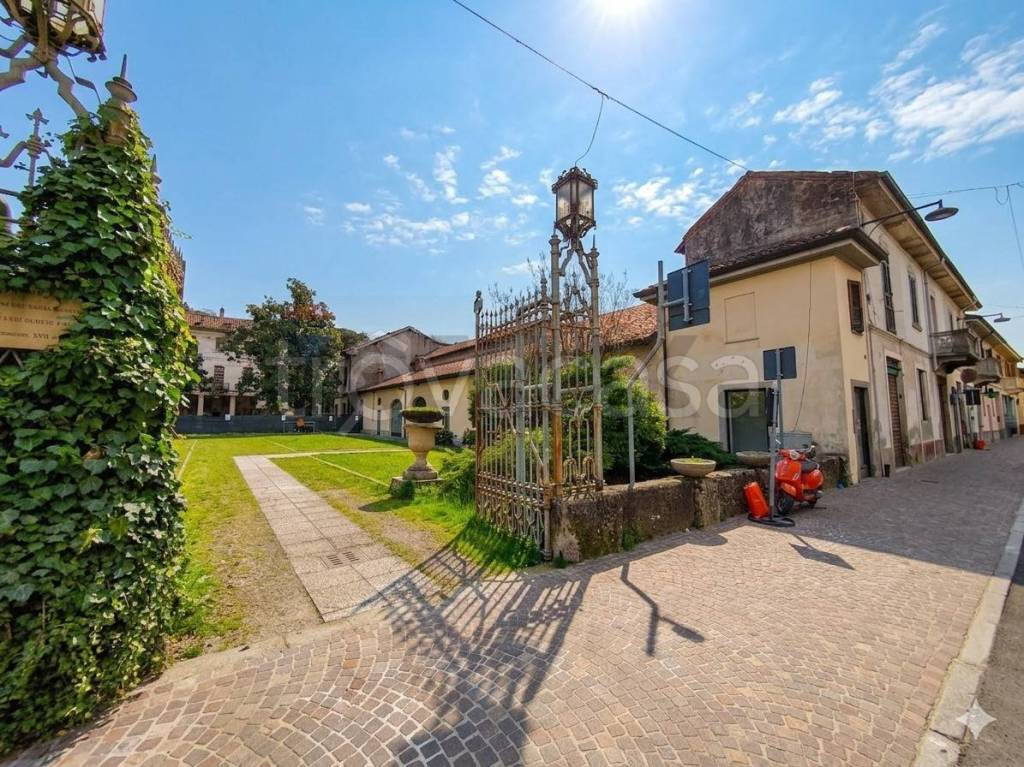 immagine annuncio 1 di 12