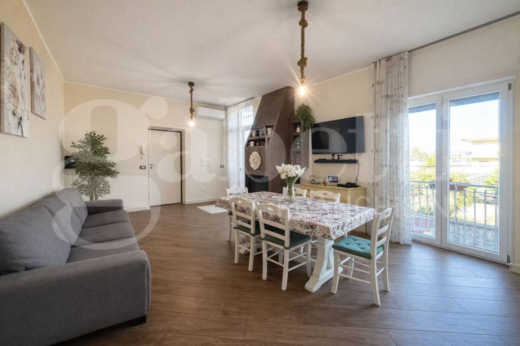 immagine annuncio 1 di 11