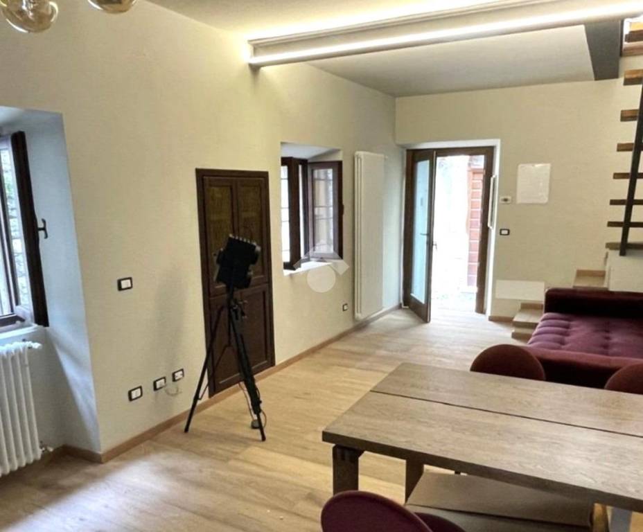 immagine annuncio 1 di 8