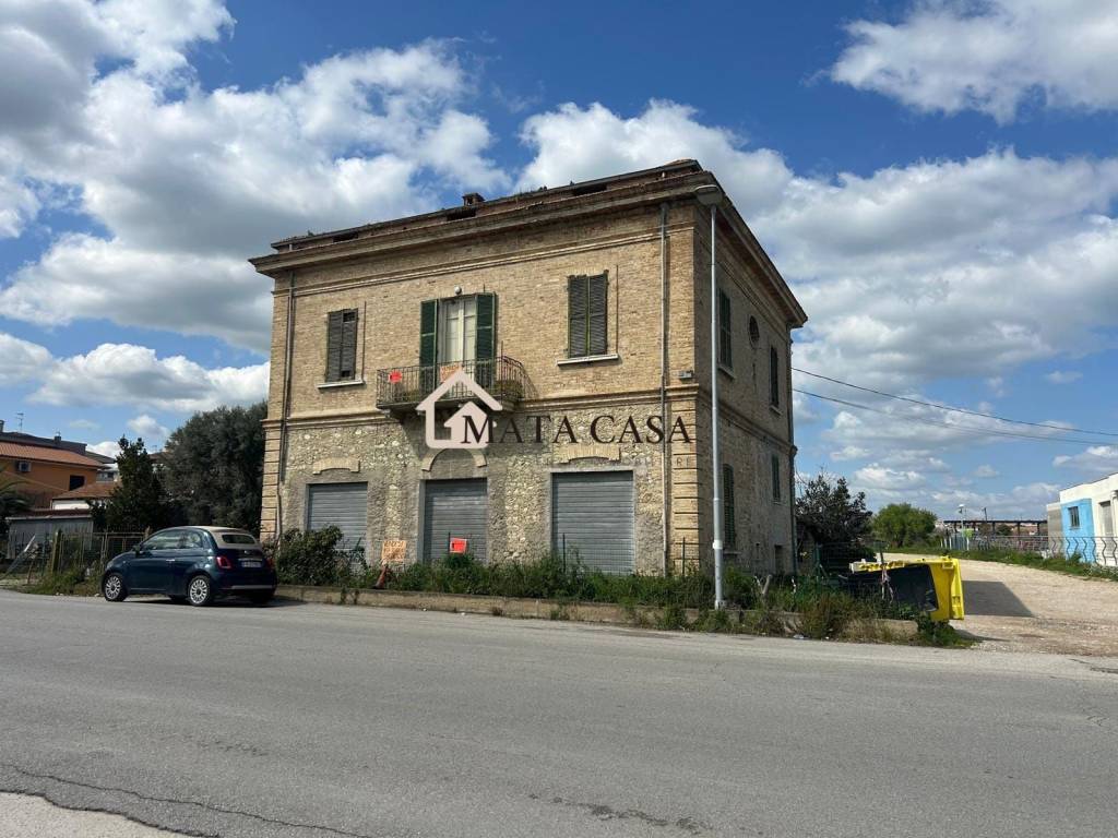 immagine annuncio 11 di 15