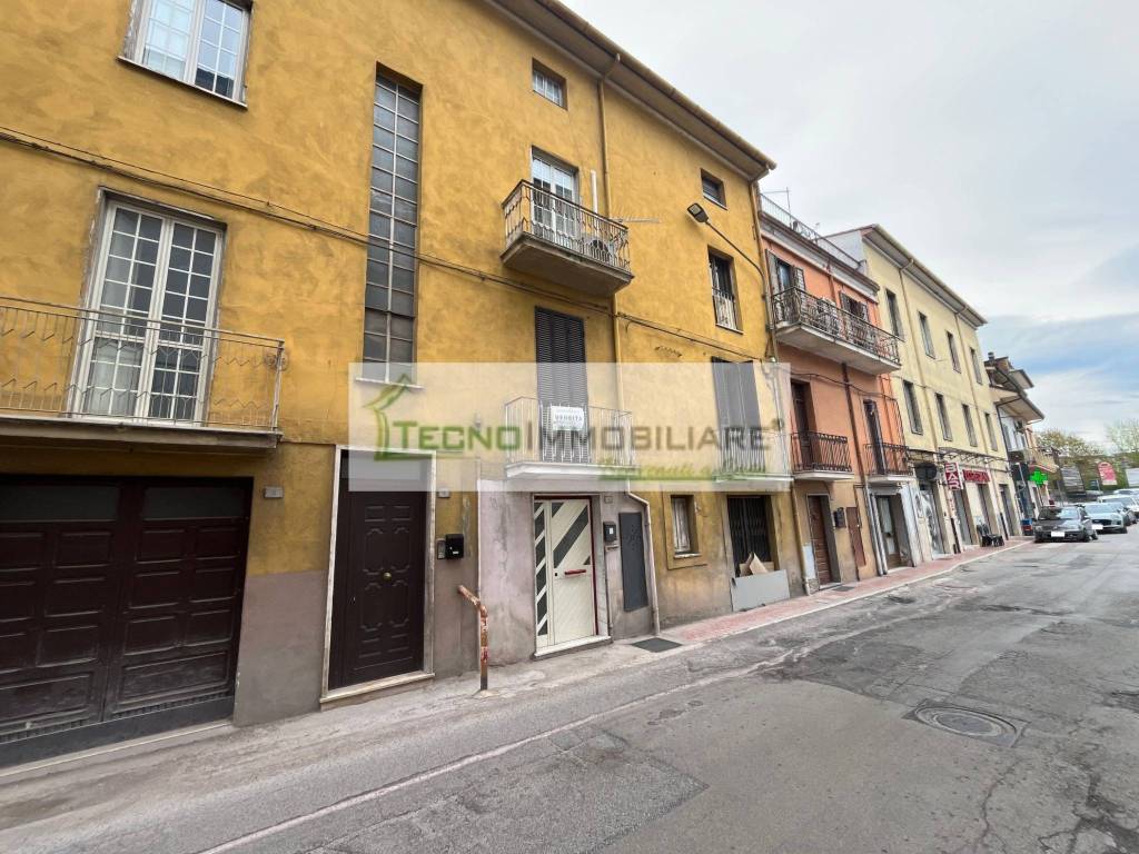 immagine annuncio 11 di 12