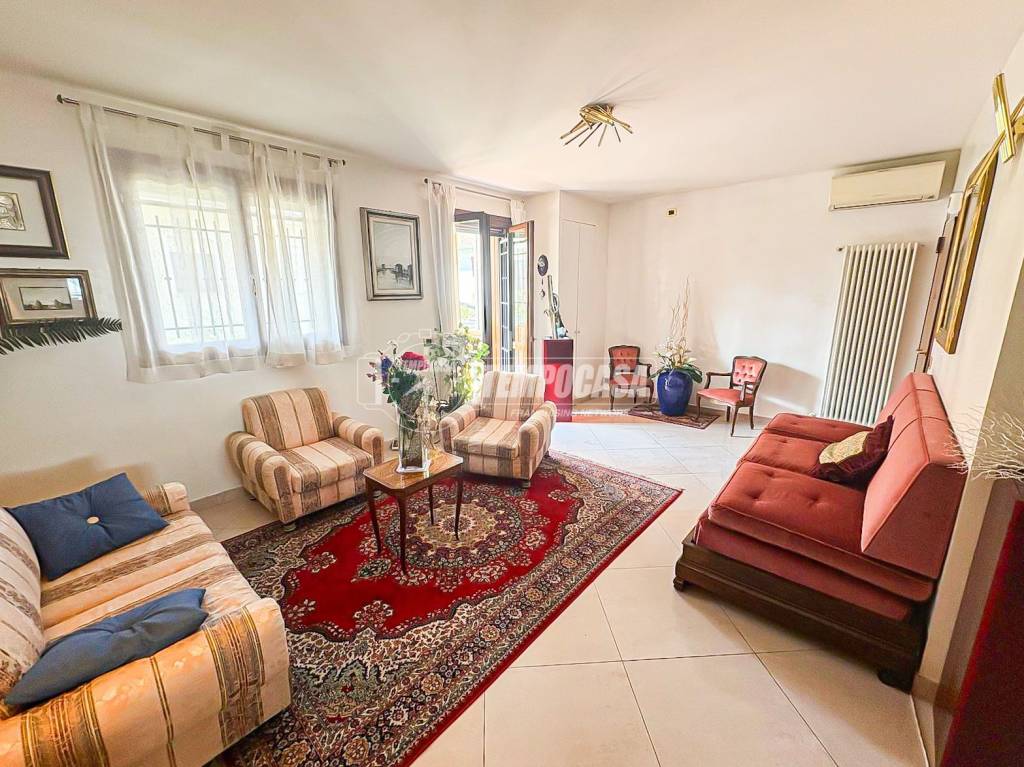 immagine annuncio 1 di 12