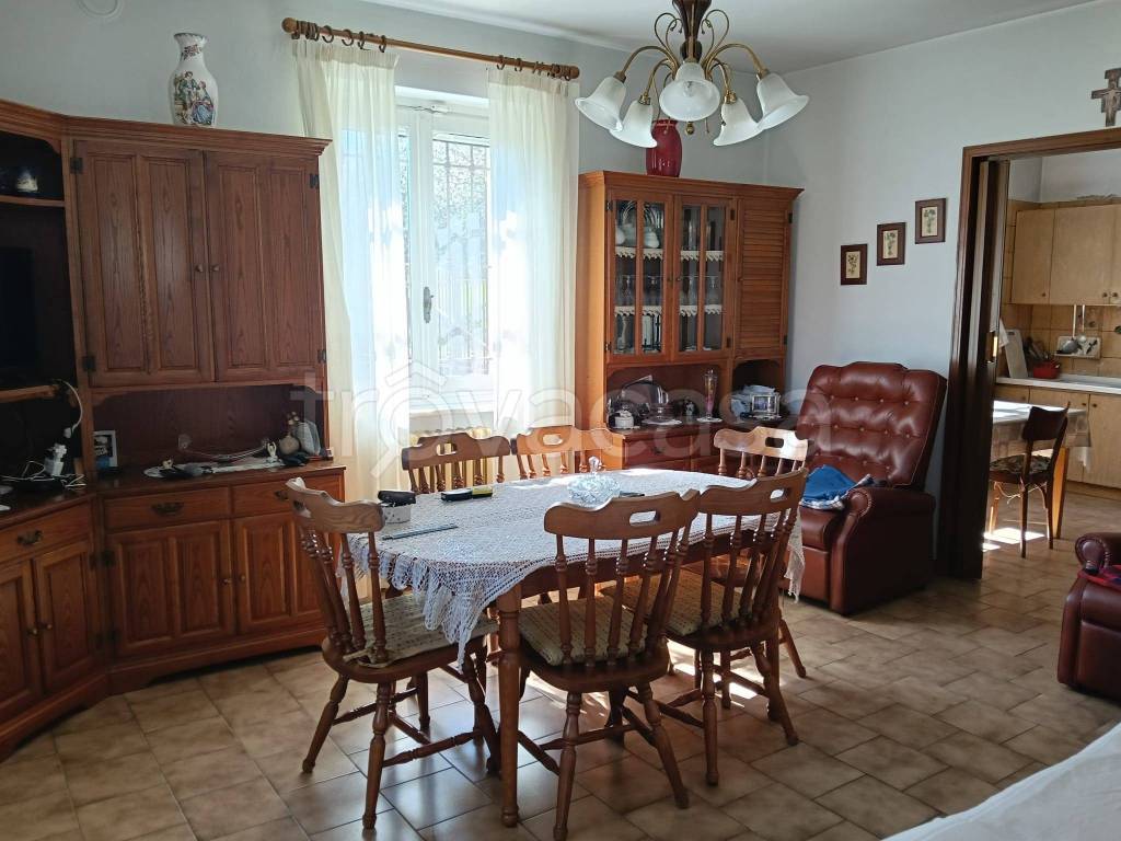 immagine annuncio 2 di 12