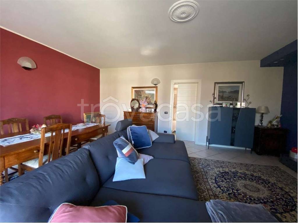 immagine annuncio 1 di 12