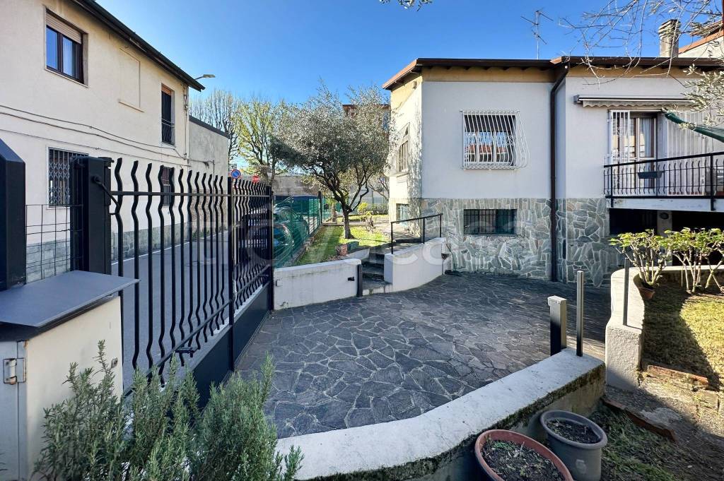 immagine annuncio 14 di 15