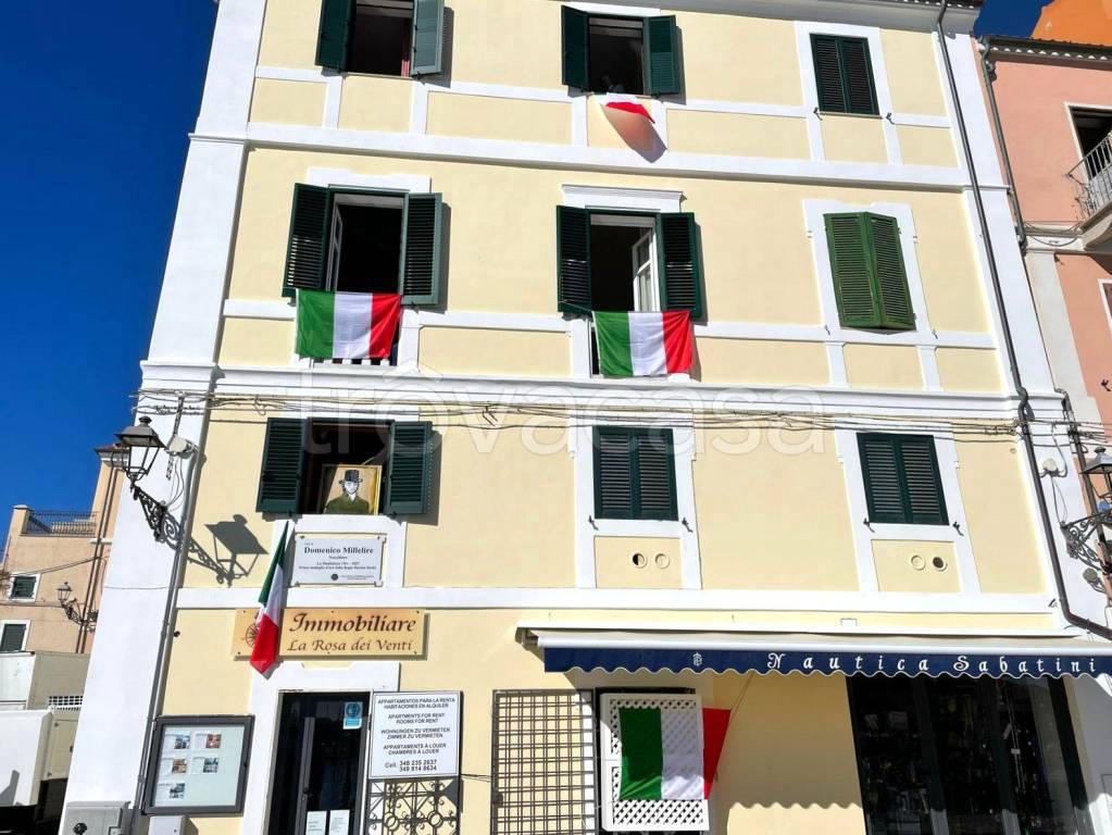 immagine annuncio 1 di 12