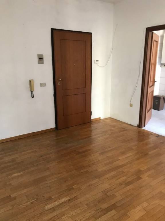 appartamento in vendita a Reggio nell'Emilia in zona Città Storica