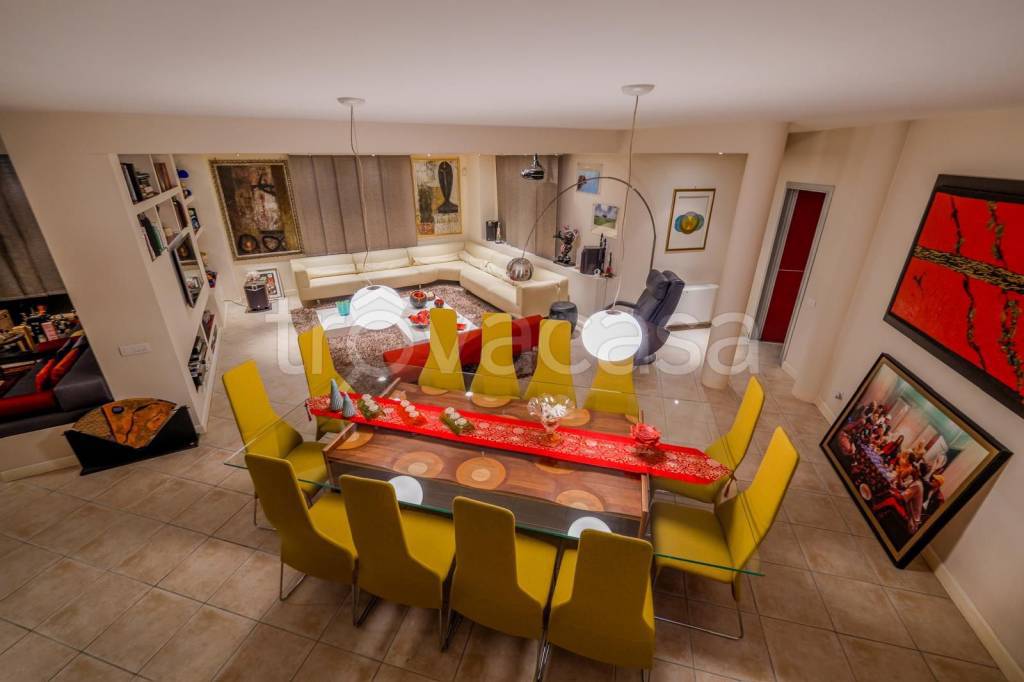 immagine annuncio 11 di 15