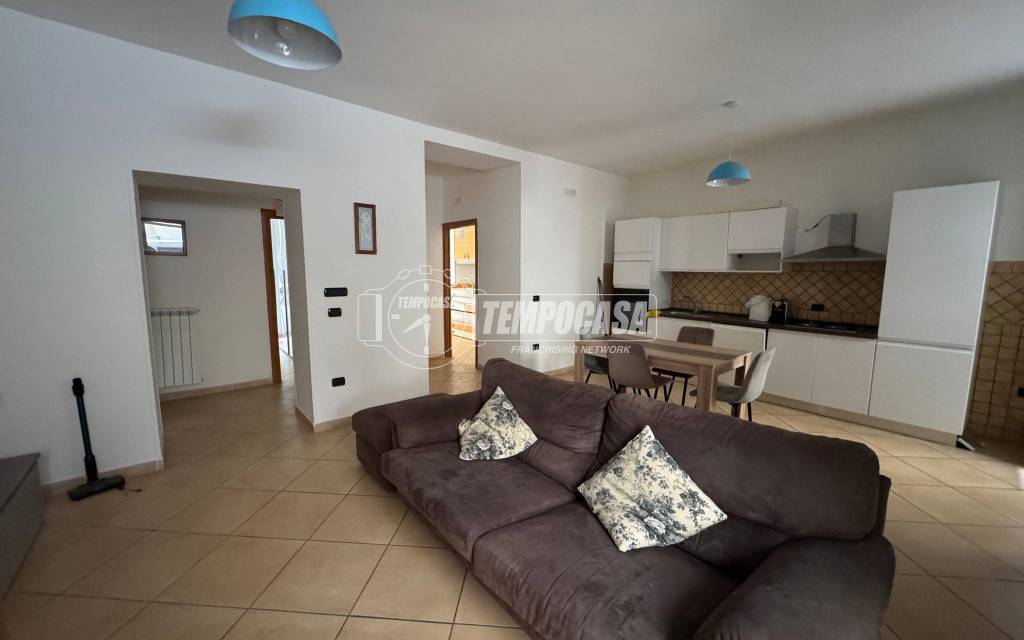 immagine annuncio 1 di 14