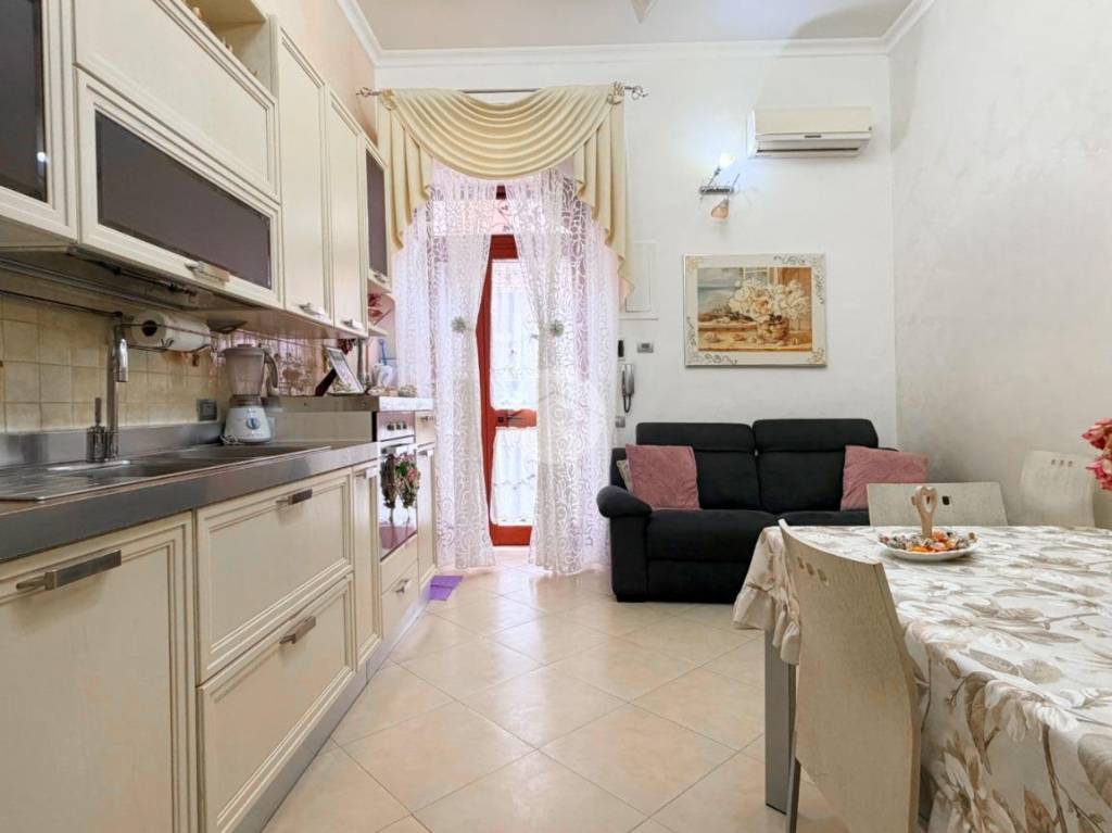 immagine annuncio 1 di 12