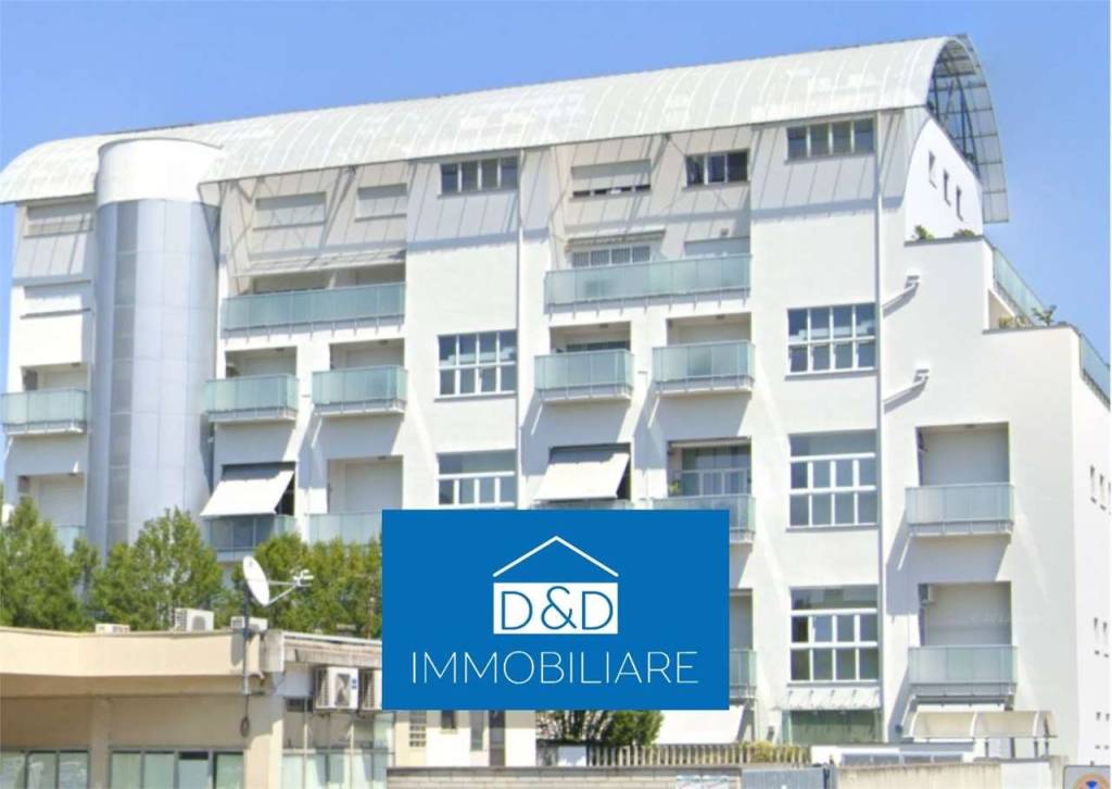 appartamento in vendita a Milano in zona Niguarda