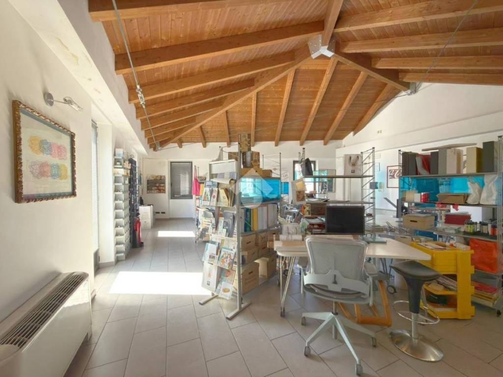 immagine annuncio 2 di 12