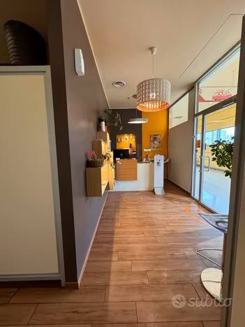 immagine annuncio 4 di 8