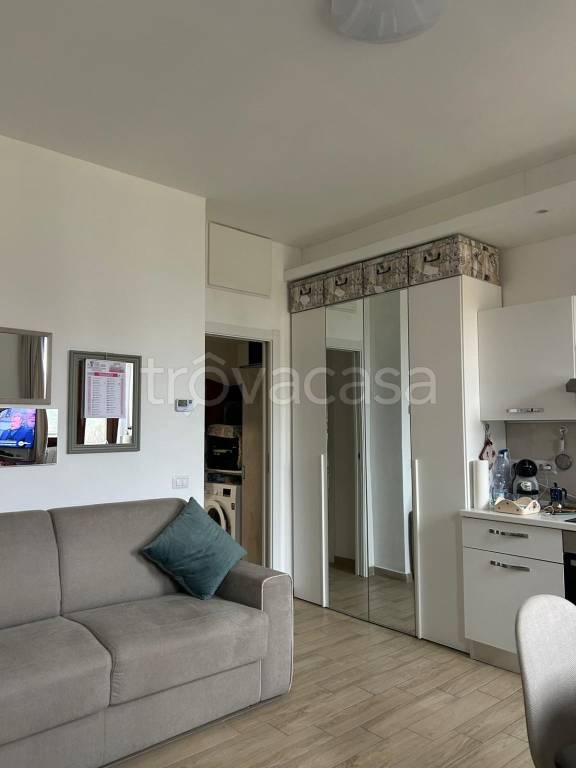 immagine annuncio 2 di 8