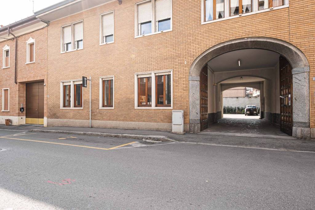 immagine annuncio 1 di 14