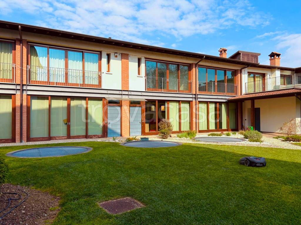 immagine annuncio 1 di 8