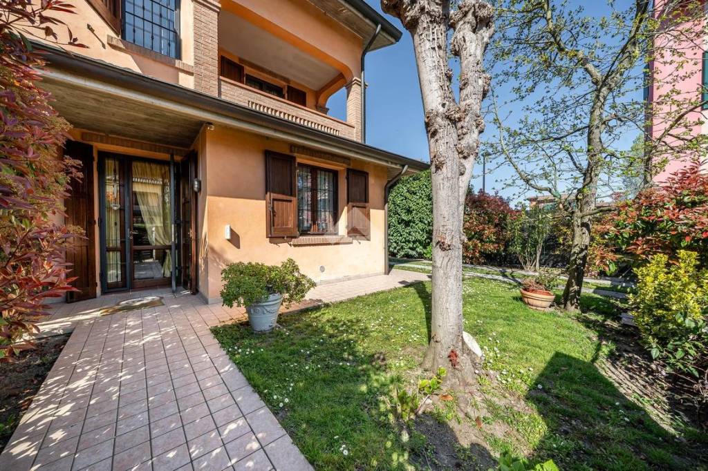 immagine annuncio 1 di 15