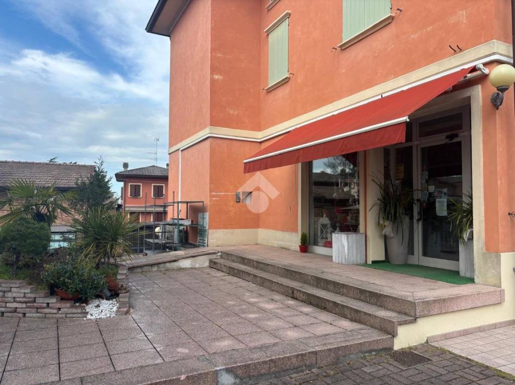 immagine annuncio 1 di 9