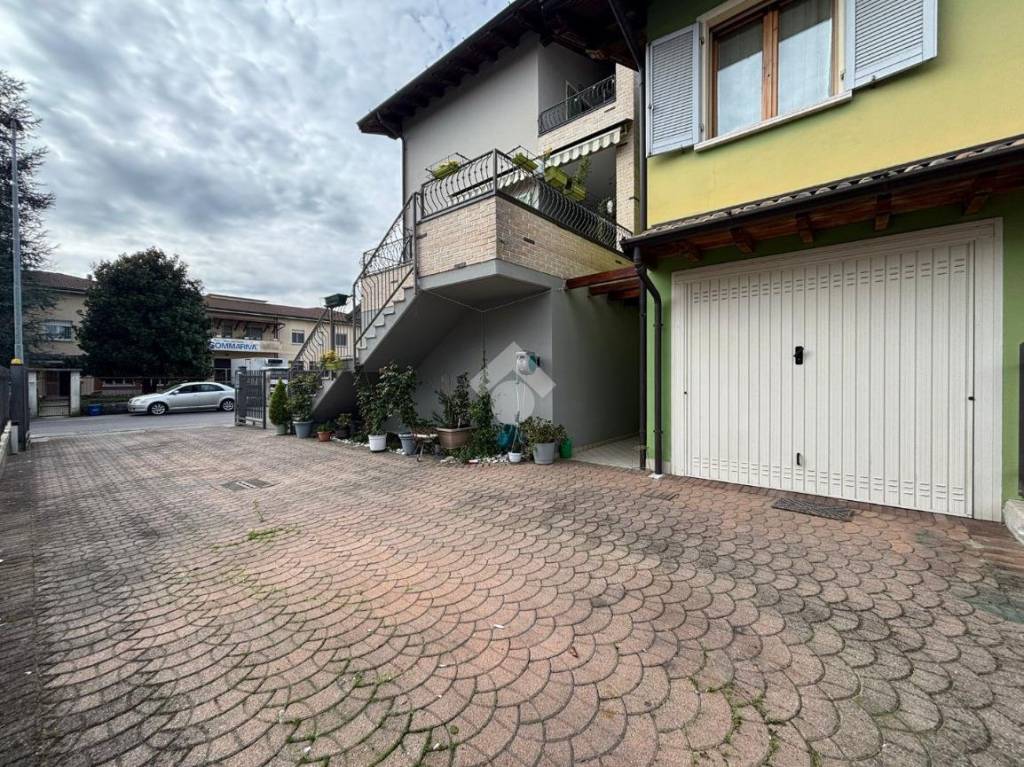 immagine annuncio 1 di 15