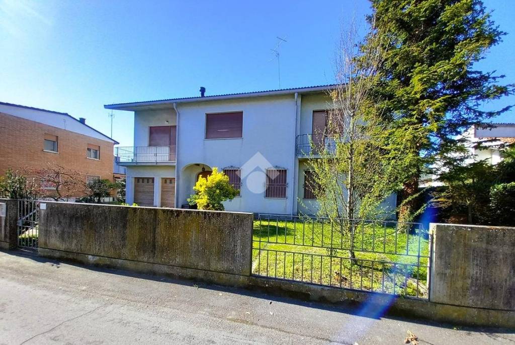 immagine annuncio 5 di 8