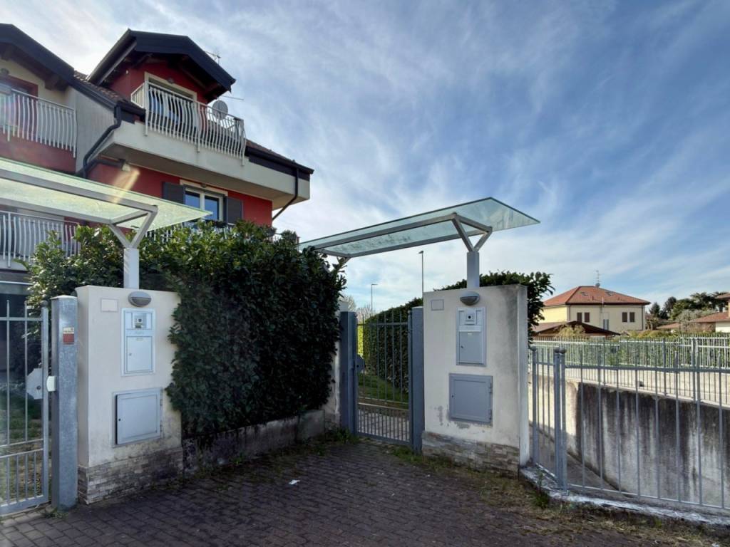 immagine annuncio 1 di 15