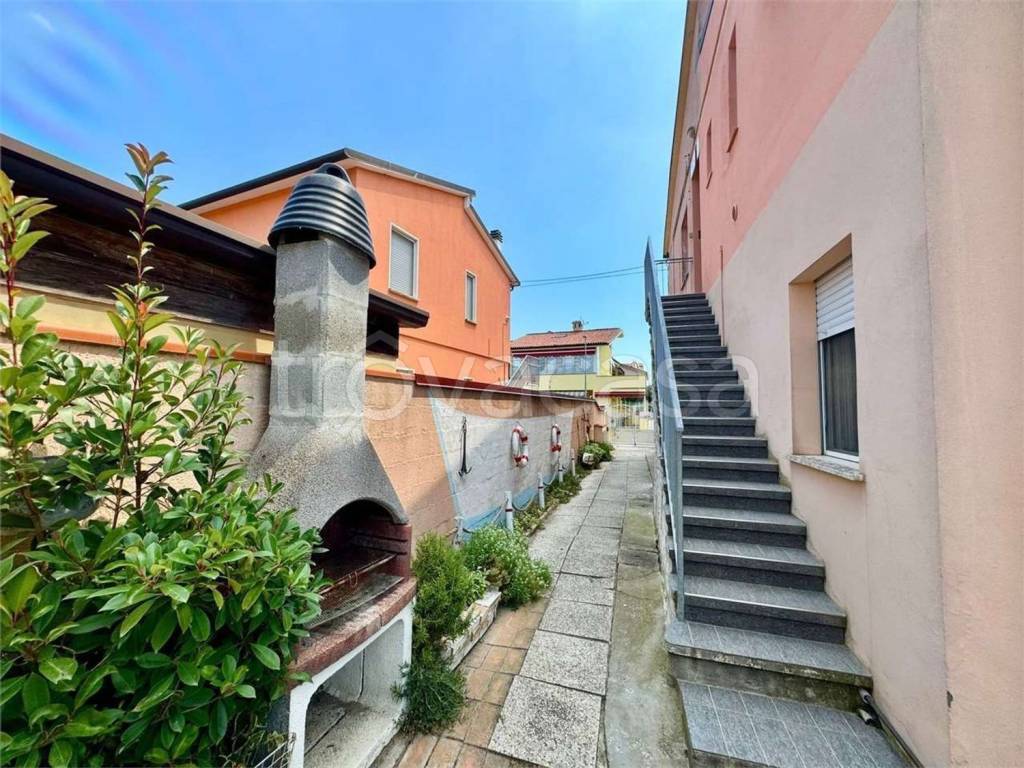 immagine annuncio 11 di 12