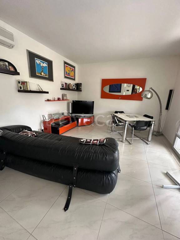 immagine annuncio 5 di 8