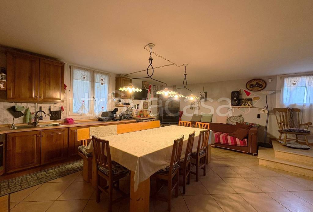 immagine annuncio 12 di 13