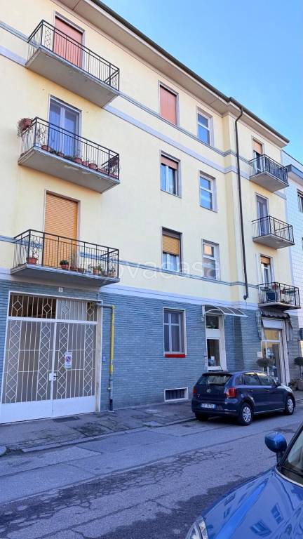 immagine annuncio 1 di 14