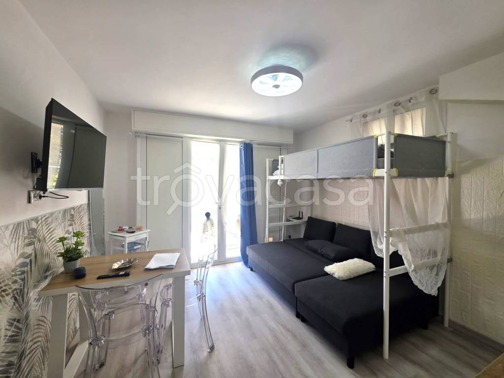 immagine annuncio 1 di 8