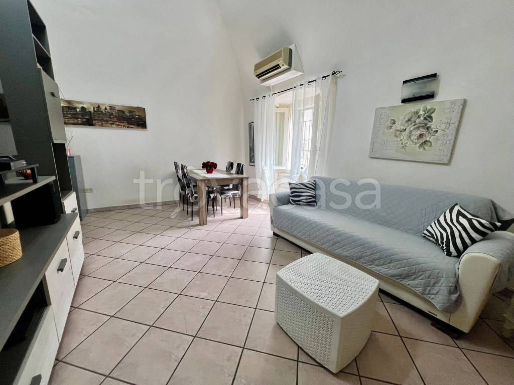 immagine annuncio 1 di 8