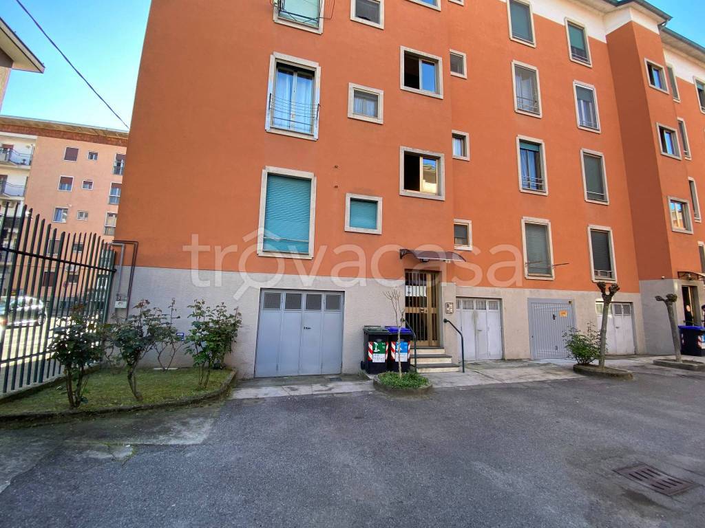 immagine annuncio 2 di 13