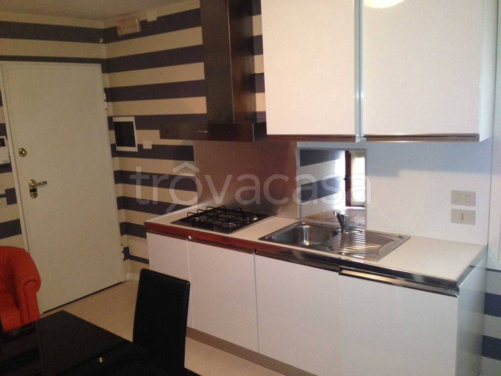 immagine annuncio 2 di 8