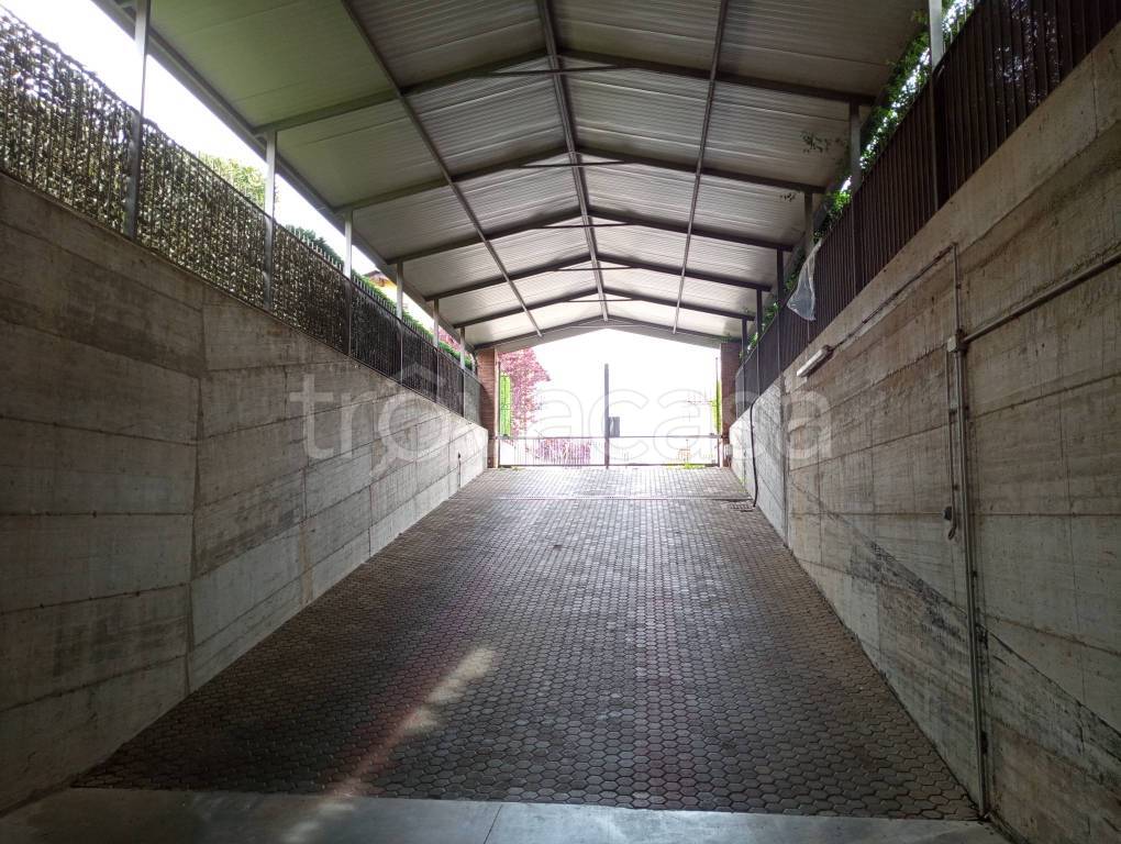 immagine annuncio 1 di 8