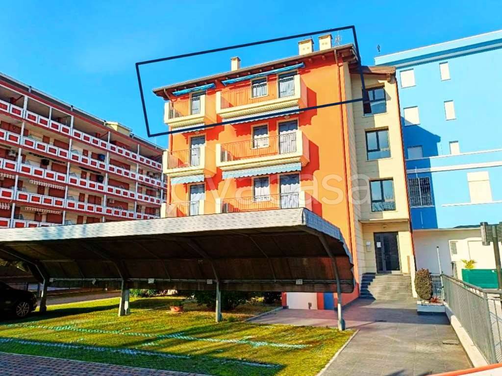 immagine annuncio 1 di 12