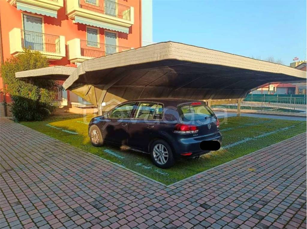 immagine annuncio 11 di 12