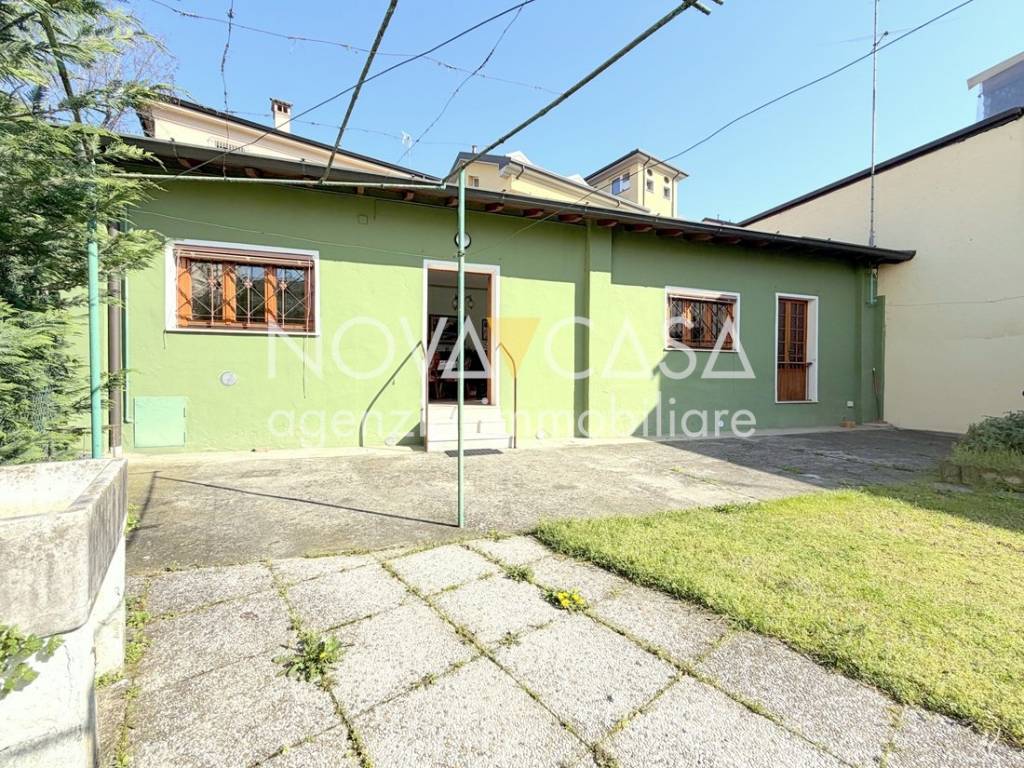 immagine annuncio 1 di 15