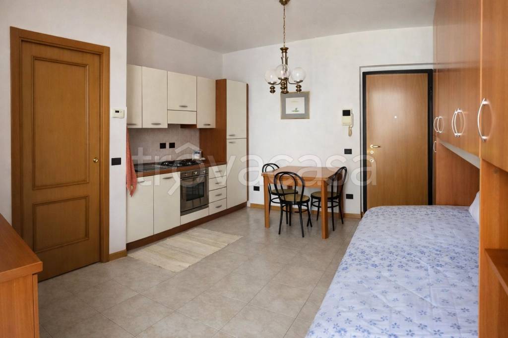 immagine annuncio 1 di 4