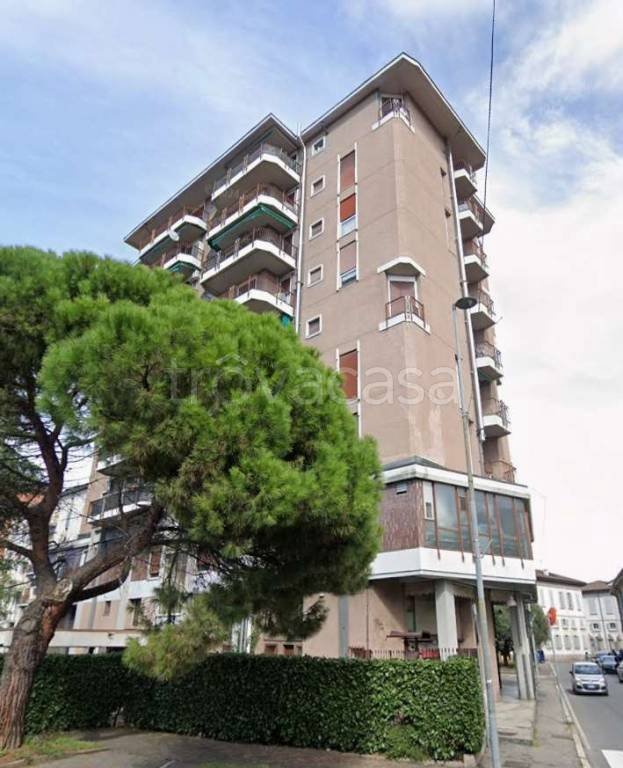 immagine annuncio 1 di 9