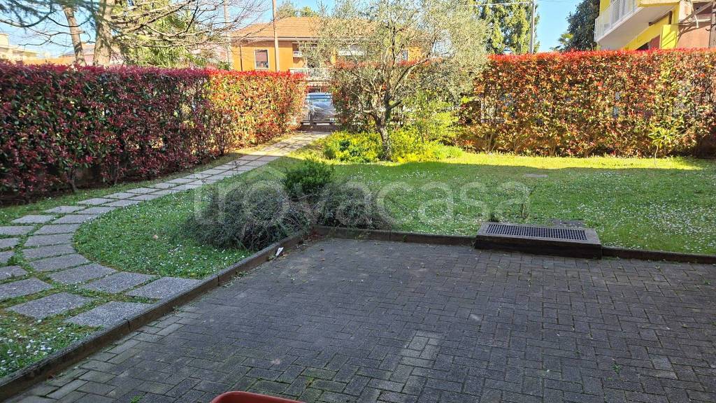 immagine annuncio 12 di 13