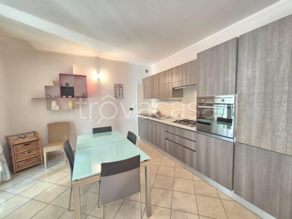 immagine annuncio 1 di 14