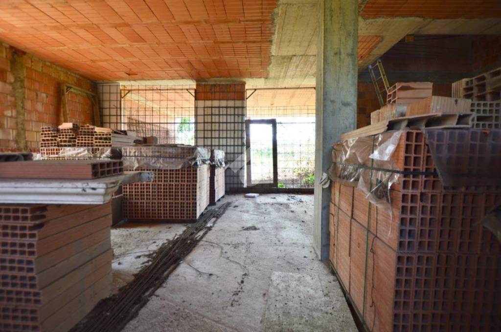 immagine annuncio 12 di 13