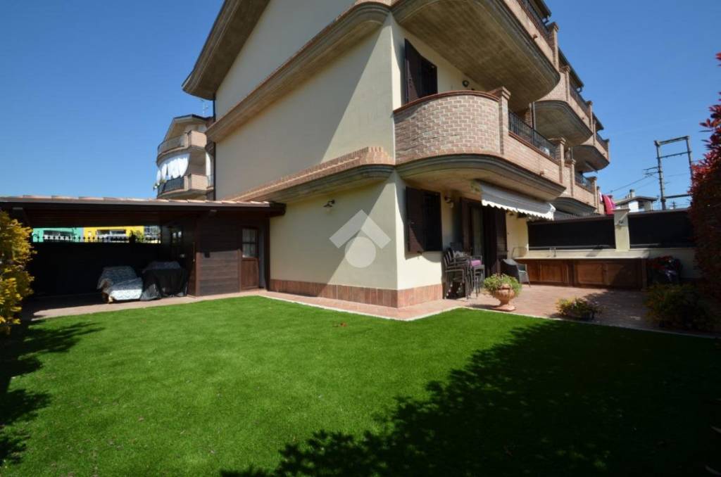 immagine annuncio 1 di 15