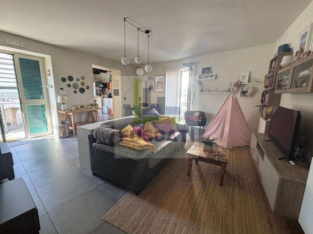 immagine annuncio 1 di 14