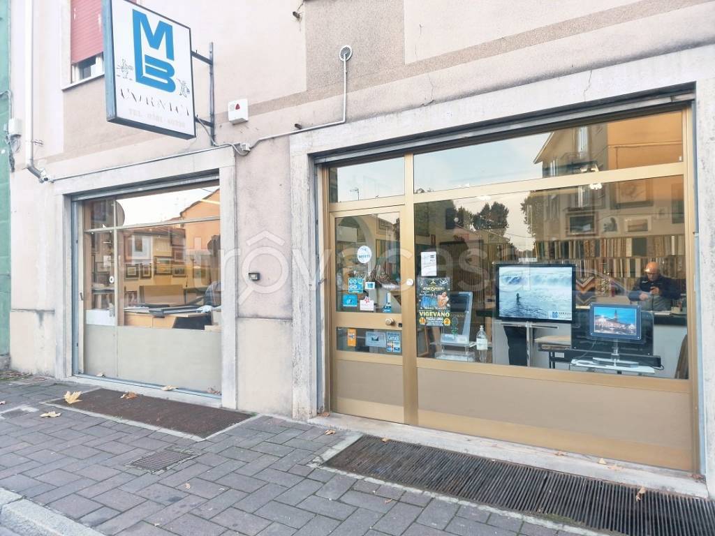 immagine annuncio 1 di 11